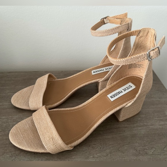 NEW Steve Madden, Irenee Sandal, Natural Multi 10 M - Picture 2 of 3